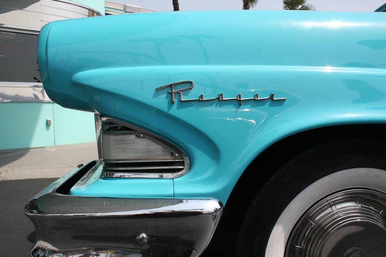 VVT Explained: Keep Your Gas Engine Running Smooth - Photo by minioneggs